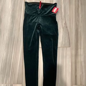 NWT Green Velvet Spanx Leggings